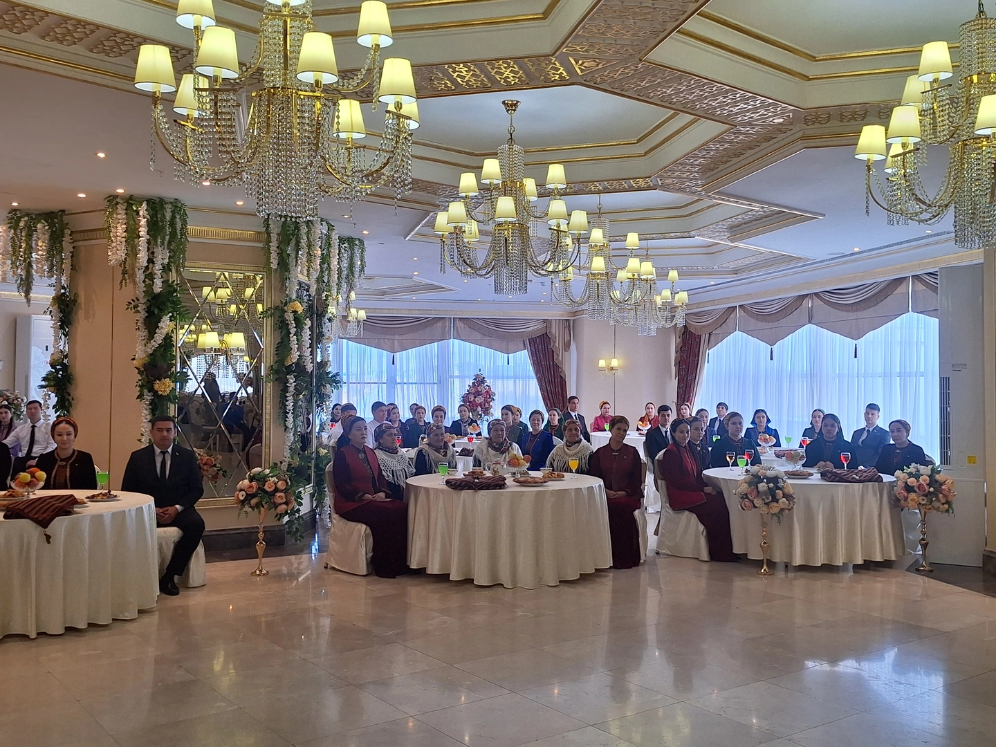AK ŞÄHERIM AŞGABAT