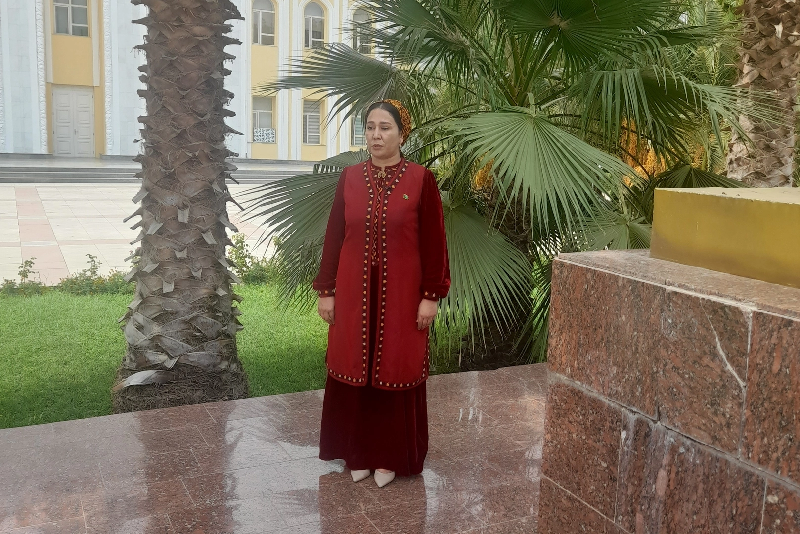 «TÜRKMENISTANYŇ HALK MASLAHATY –  DÖWLET GARAŞSYZLYGYMYZYŇ,  ÖSÜŞLI  ÝOLLARYNYŇ, ŞÖHRATLY ÜSTÜNLIKLERIMIZIŇ BINÝADY»