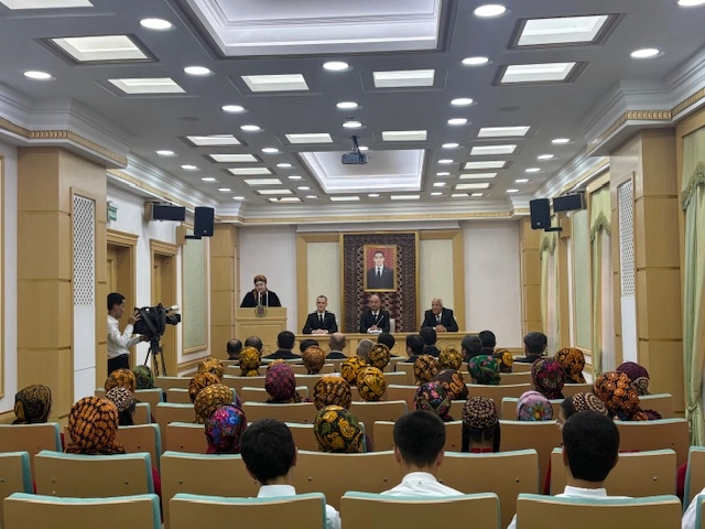 GARAŞSYZLYGYŇ 35 ÝYLLYGYNA BAGYŞLANAN ÇÄRE GEÇIRILDI